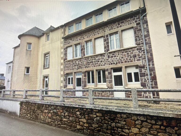 Immeuble Lézardrieux (22740) - réf 22004-996